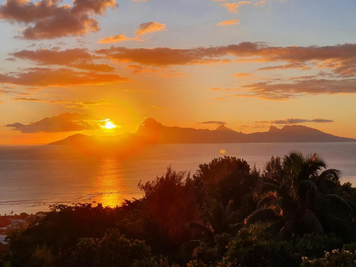 Jolie Maison Vue Ocean Et Moorea Punaauia  Buitenkant foto